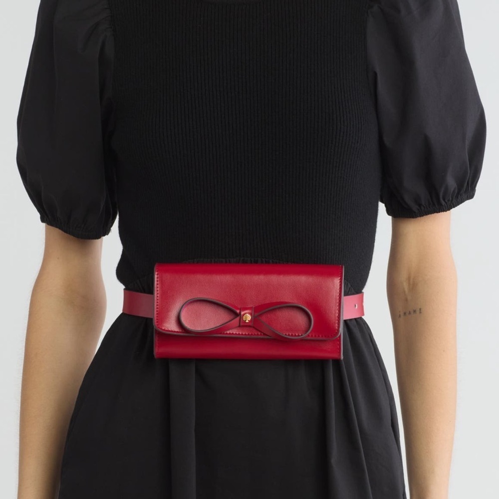 NWT Kate Spade Adjustable Leather Belt Bag with Bow Detail in Box Red - Picture 2 of 6